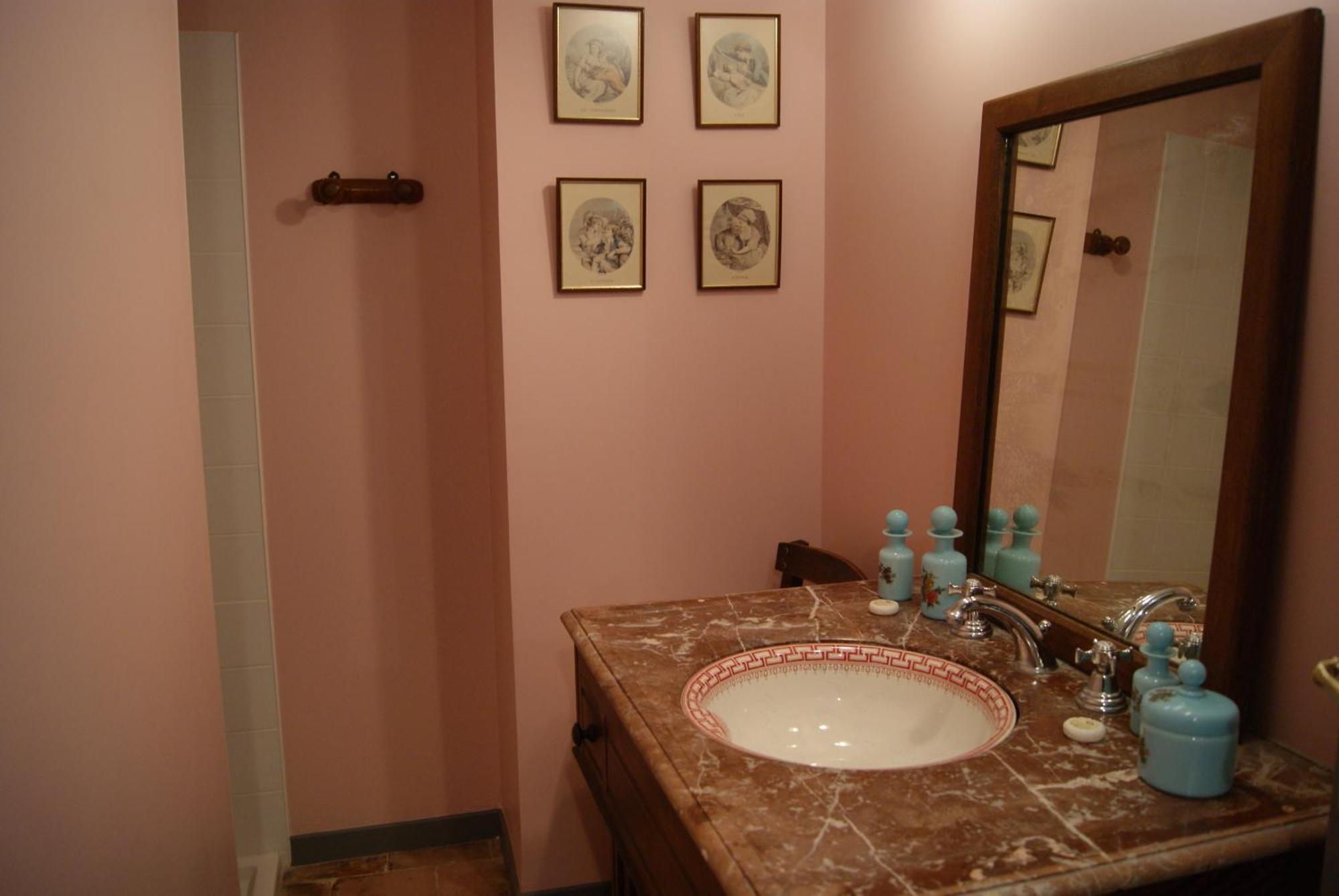 Logis Hotel - Restaurant La Marbrerie Caunes-Minervois Экстерьер фото