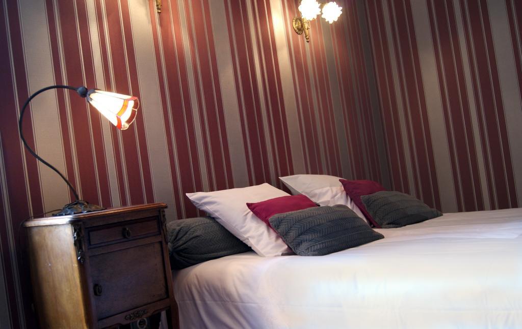 Logis Hotel - Restaurant La Marbrerie Caunes-Minervois Экстерьер фото