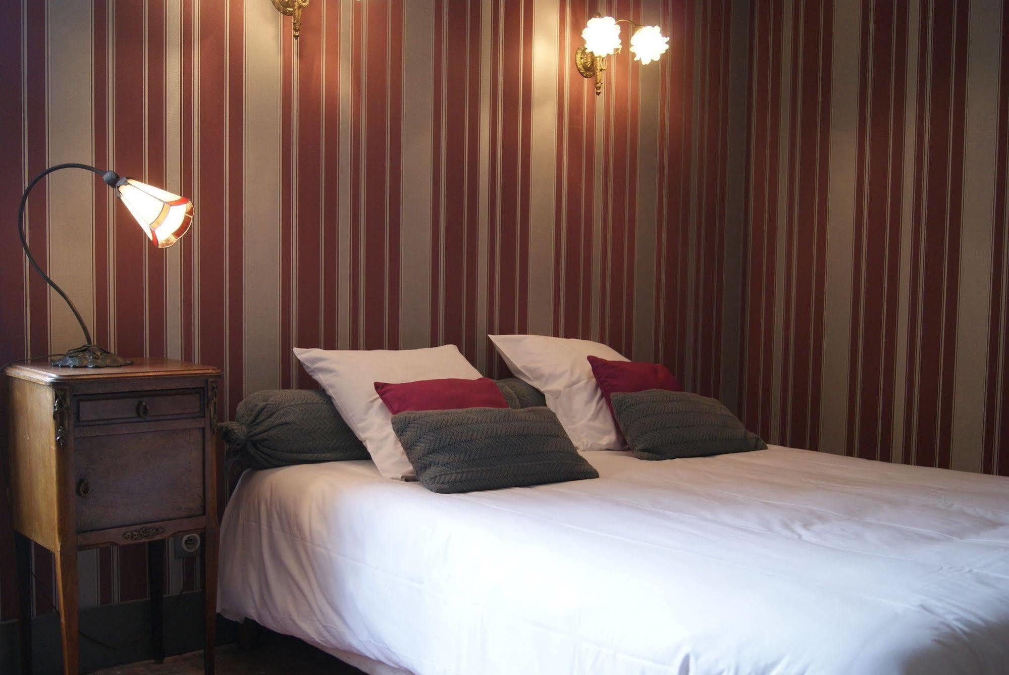 Logis Hotel - Restaurant La Marbrerie Caunes-Minervois Экстерьер фото