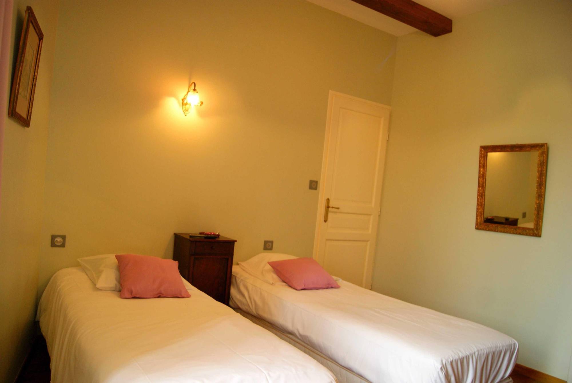 Logis Hotel - Restaurant La Marbrerie Caunes-Minervois Экстерьер фото