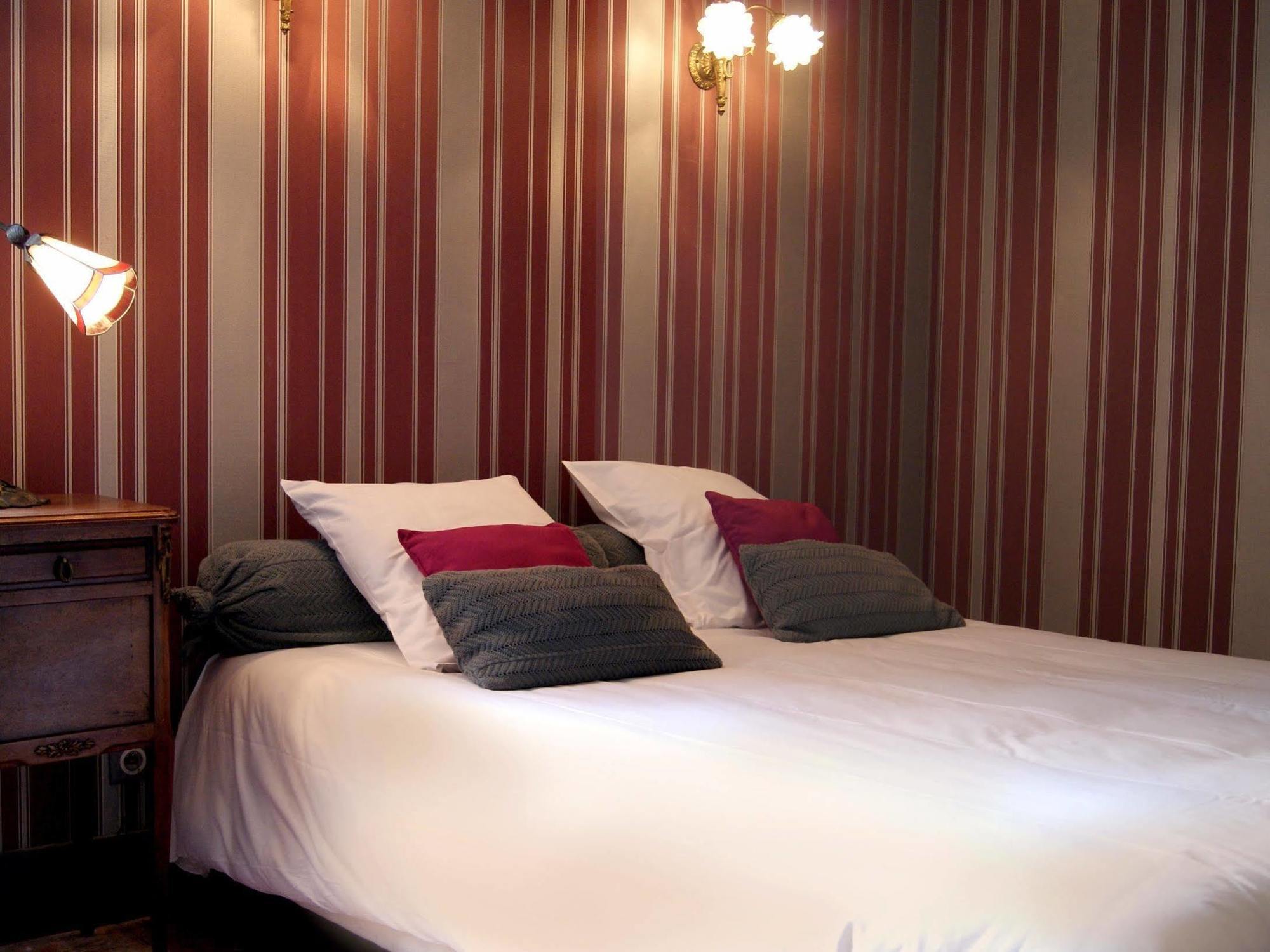 Logis Hotel - Restaurant La Marbrerie Caunes-Minervois Экстерьер фото